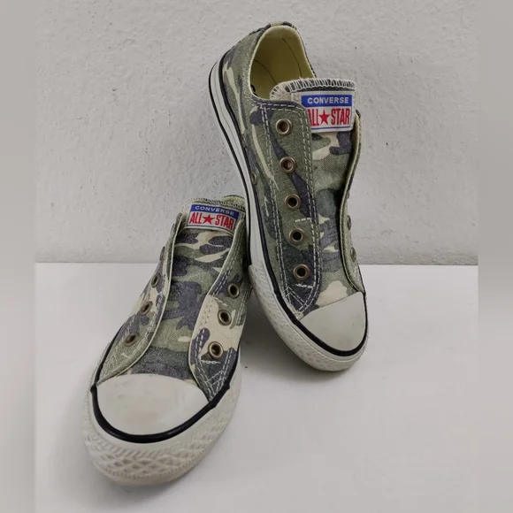 Converse All Star Shoes Kids Size 1 Camo Olive Khaki Low Top Sneakers - Picture 1 of 7